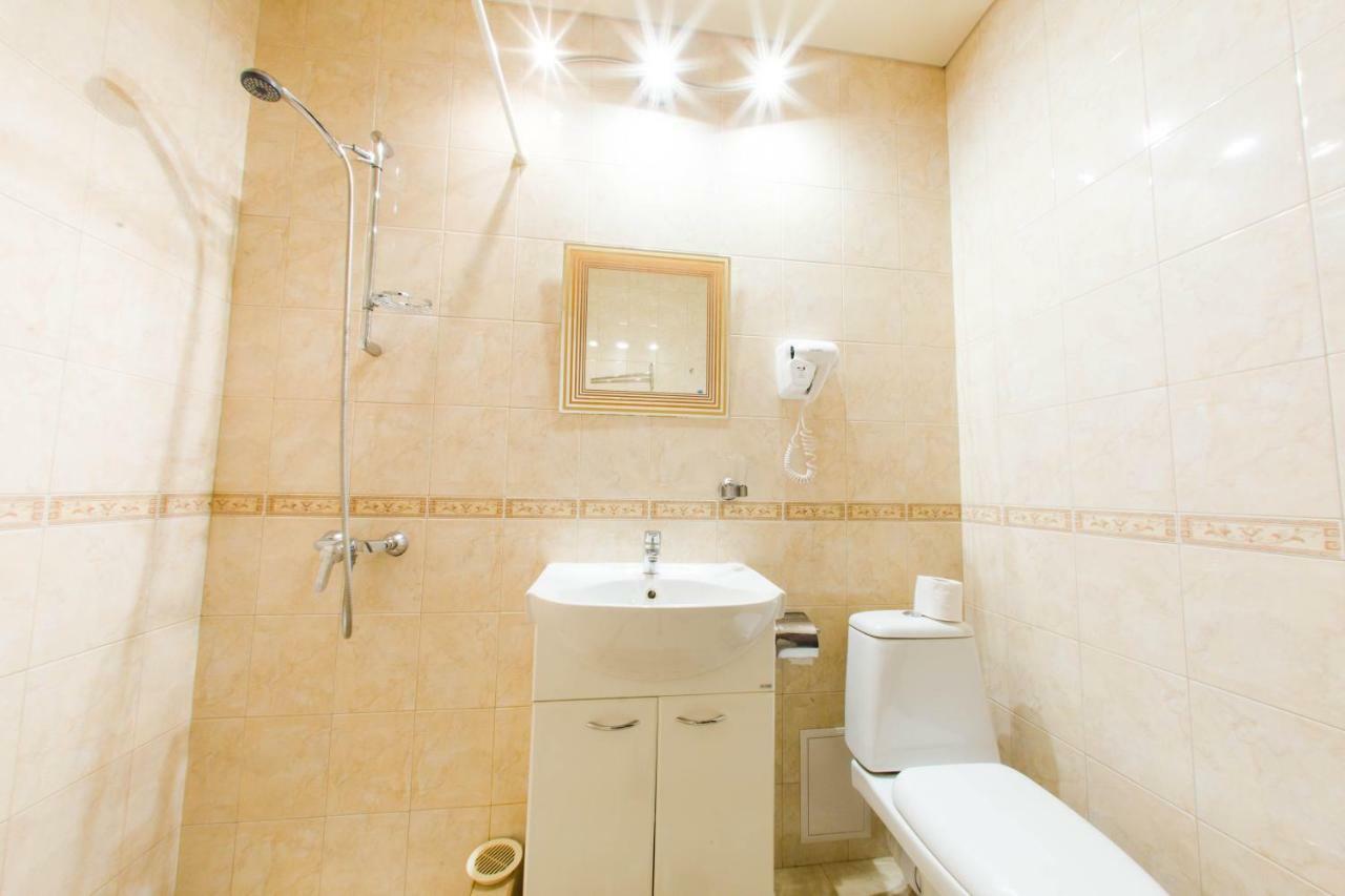 Pitsunda Hotel מראה חיצוני תמונה